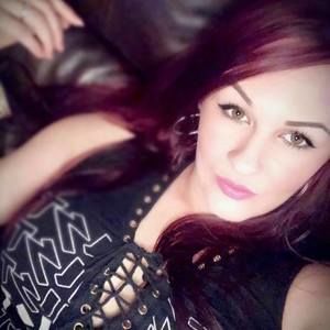 Meet your Posher, Alma